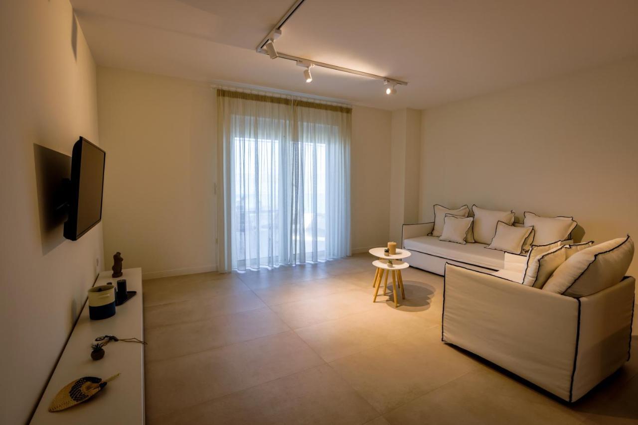 La Mer Bleue Beachfront Boutique Apartments Vrahati Exteriér fotografie
