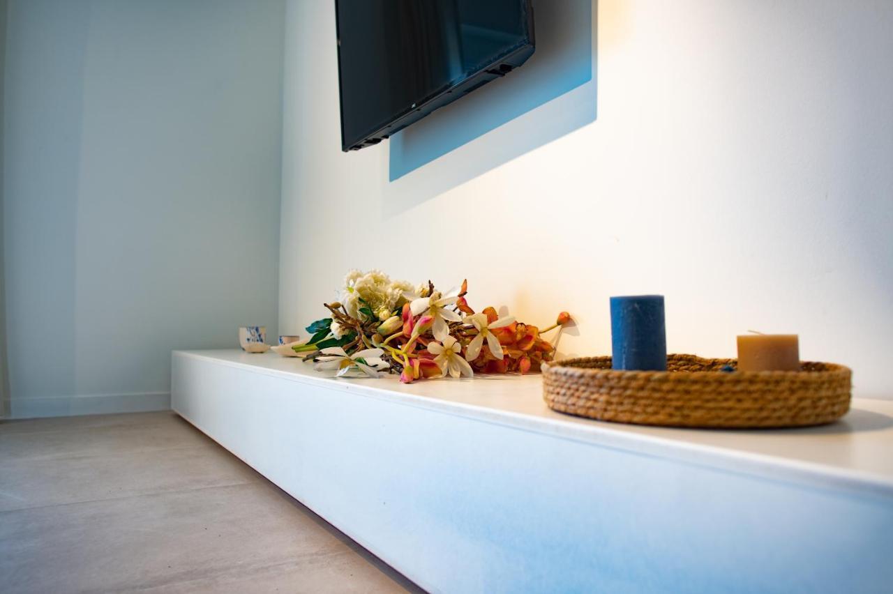 La Mer Bleue Beachfront Boutique Apartments Vrahati Exteriér fotografie