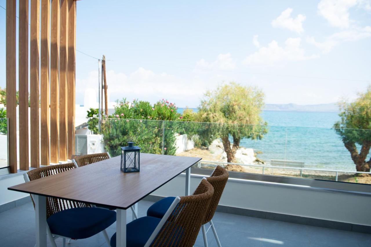 La Mer Bleue Beachfront Boutique Apartments Vrahati Exteriér fotografie