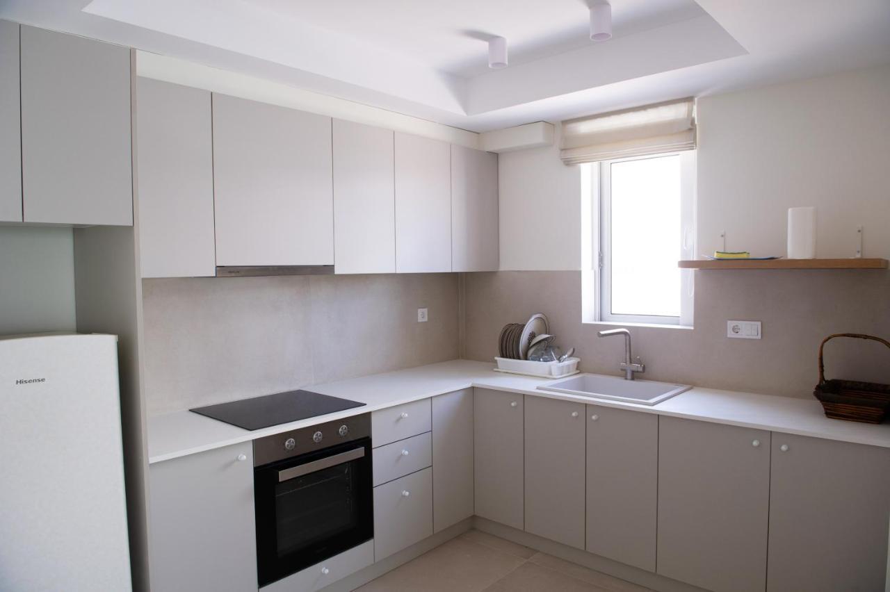 La Mer Bleue Beachfront Boutique Apartments Vrahati Exteriér fotografie